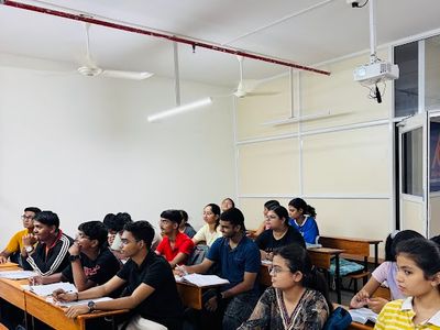 Aspirants Commerce Academy