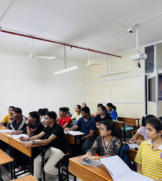 Aspirants Commerce Academy - Photo 1