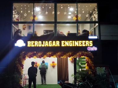 Berojgar Engineers Cafe