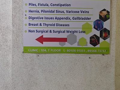 Dr. Suhasini Jadhav - Lady Piles Doctor in Pune | Laser Piles Specialist | Doctor for Fistula and Laparoscopic Surgeon