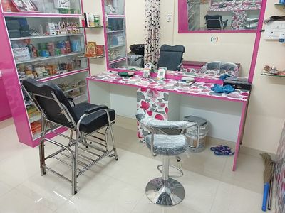 Glamour Beauty parlour