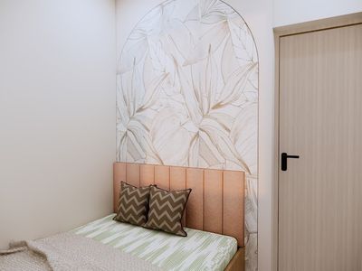 HOMEINFRA REALTORS & INTERIORS