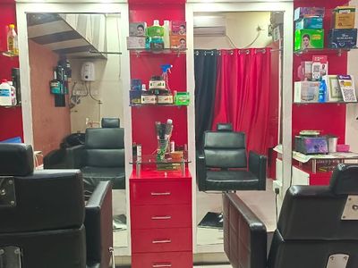 Kavya Beauty Parlour