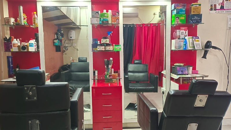 Kavya Beauty Parlour - Photo 1