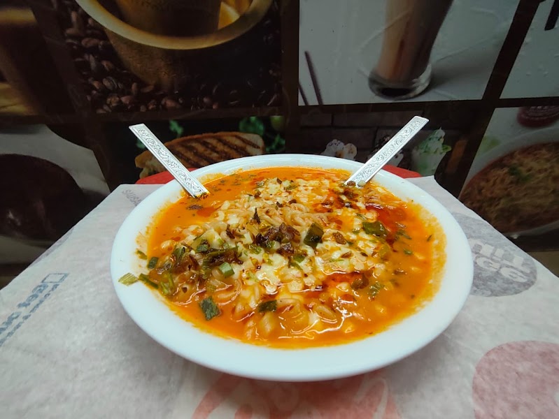 Live to Eat Cafe - Photo 1