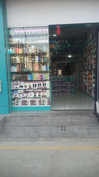 Relief Chemist - Photo 1