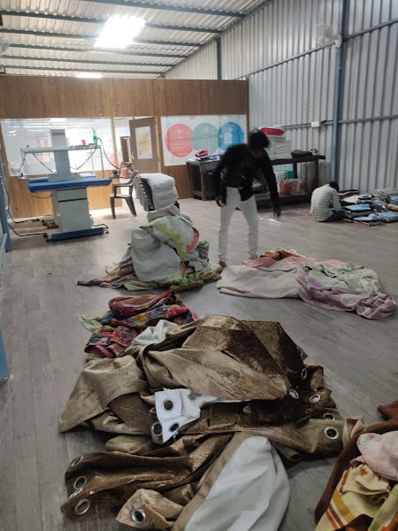 Sai Laundry - Photo 1