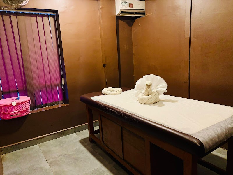 Sand Stone Spa & Massage Center - Photo 1