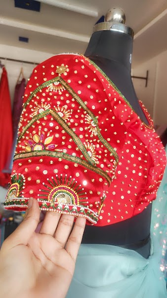 Shrushti Designer & Rental Dress Studio - Photo 1