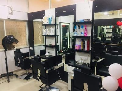 Tanishq Beauty Salon & Academy