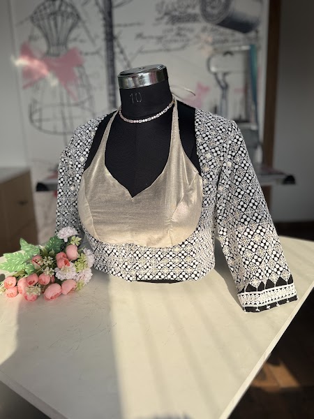 Tridha Fashion Home - Photo 1