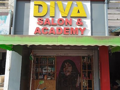 VV Diva Salon & Makeup Studio