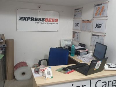 Xpressbees Booking Center - Best Courier service in Pune