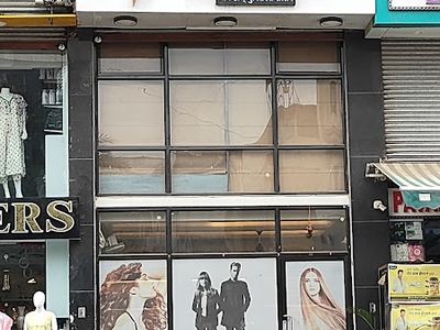 Y- Teease Unisex Salon | Keshav Nagar